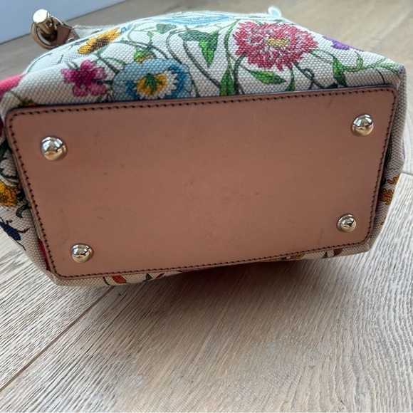 🥳SOLD🥳Gucci🌺Bamboo Floral Bag - Picture 9 of 11